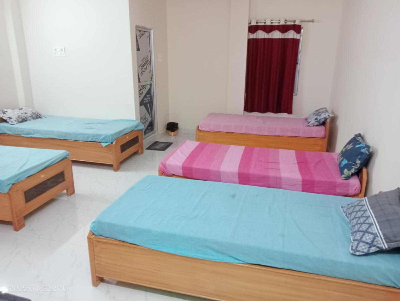 Hotel Vishwa Residency Patna  Room photo